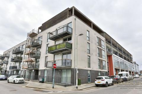 Brittany Street, Devon PL1