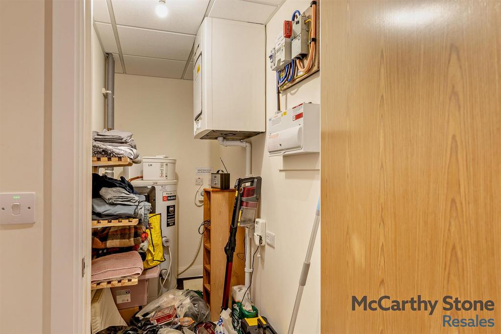 8673042-interior02-800.jpg