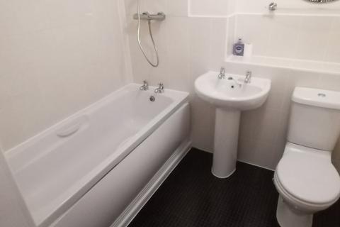 2 bedroom apartment to rent, Swallow Court, Preston PR3