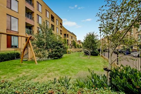 undefined, Quayle Crescent, London