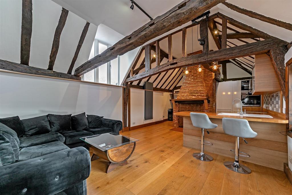20 Dolphin Cottage-11.jpg