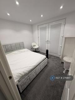 undefined, Meadow Drive, Aveley, South Ockendon, RM15