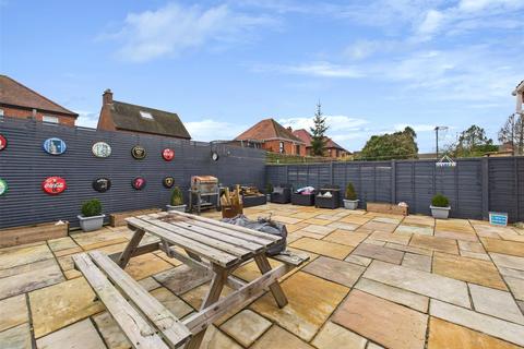 undefined, Billingham Close, Gloucester, Gloucestershire, GL4