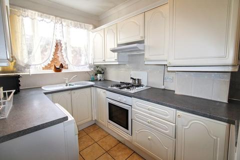 undefined, Edwin's Avenue South, Forest Hall, Newcastle upon Tyne, Tyne and Wear, NE12 9AX