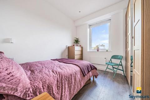 undefined, Ladymead, Guildford GU1