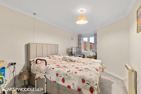 1 bedroom apartment for sale, Brocket Road, Hoddesdon EN11
