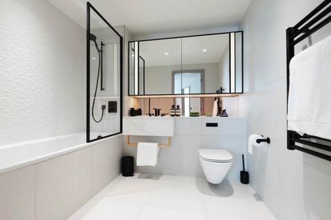 undefined, Aspen, London, E14