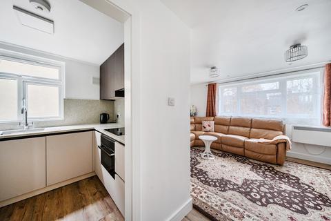 undefined, Drummond Road, Guildford, GU1