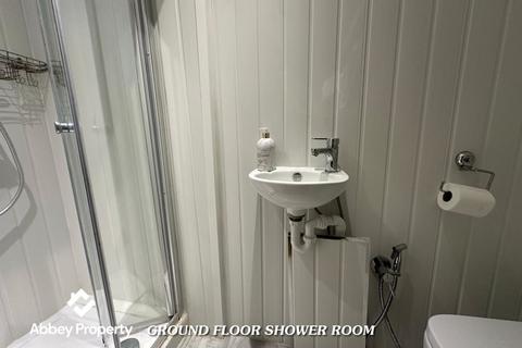 undefined, Runley Road, Luton, LU1