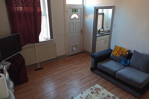 undefined, Leeds LS11