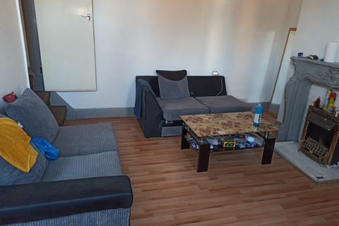 undefined, Leeds LS11