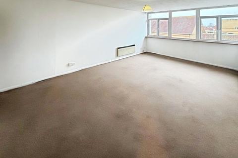 2 bedroom flat to rent, Grammar School Walk, Huntingdon, PE29