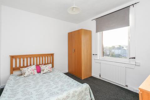 2 bedroom flat to rent, Stenhouse Gardens North, Stenhouse, Edinburgh, EH11