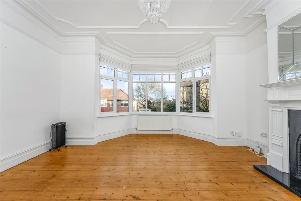 12 st Albans crescent-3.jpg