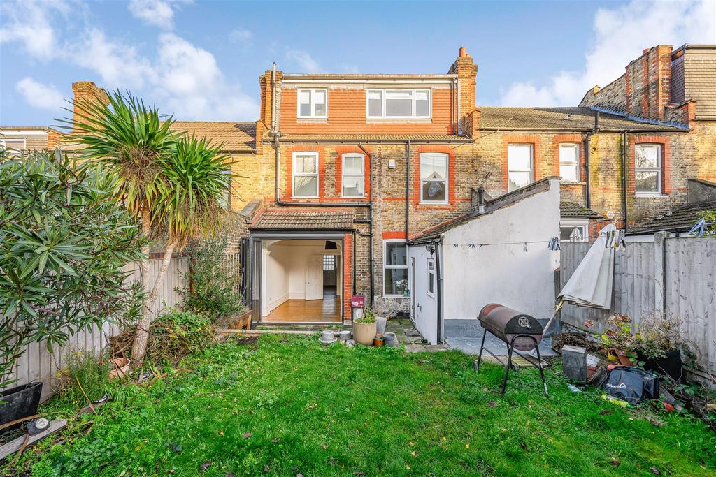 12 st Albans crescent-30.jpg