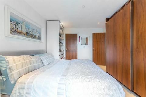 undefined, South Quay Square, London, E14