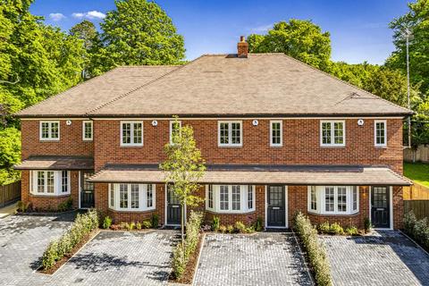 2 bedroom property for sale, 16 Ash Hurst, Goring on Thames, RG8