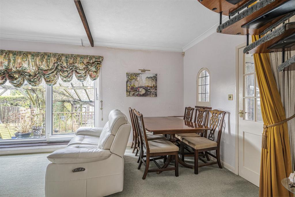 Lounge Dining Room