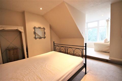 undefined, Upper Mulgrave Road, Cheam SM2