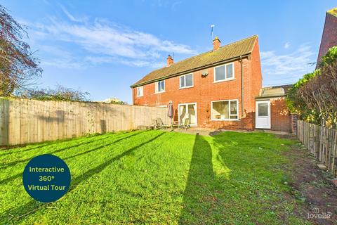 3 bedroom terraced house for sale, Red Lane, North Lincolnshire DN18