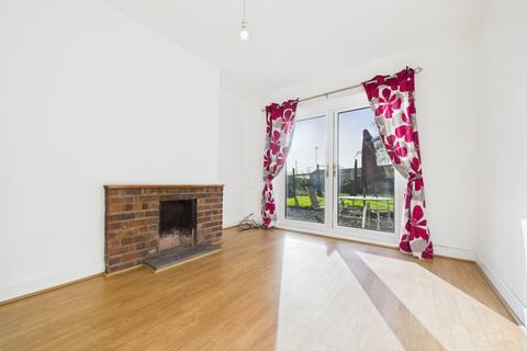 3 bedroom terraced house for sale, Red Lane, North Lincolnshire DN18