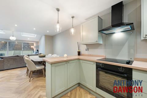 The Bullion, Barley, BB12