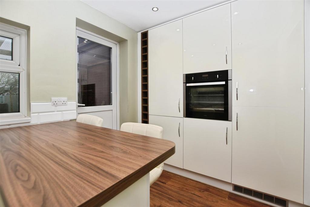 Breakfast Kitchen