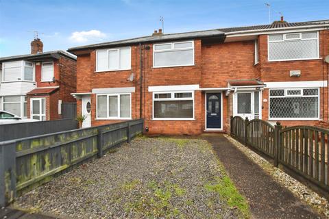 2 bedroom terraced house for sale, Manor Road, Hull