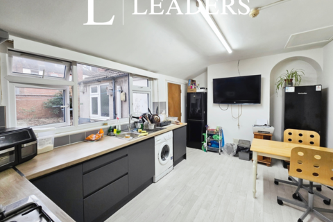 undefined, Claremont Street, Lincoln, LN2