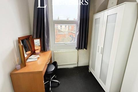 undefined, Claremont Street, Lincoln, LN2