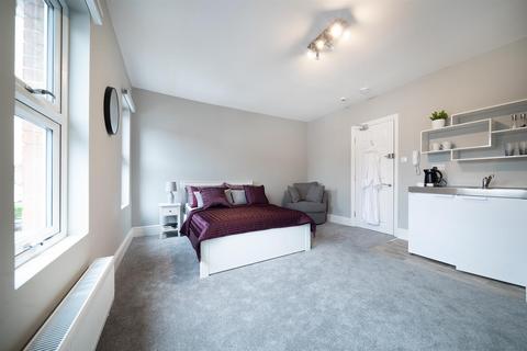 undefined, St Michaels Road, Aldershot GU12