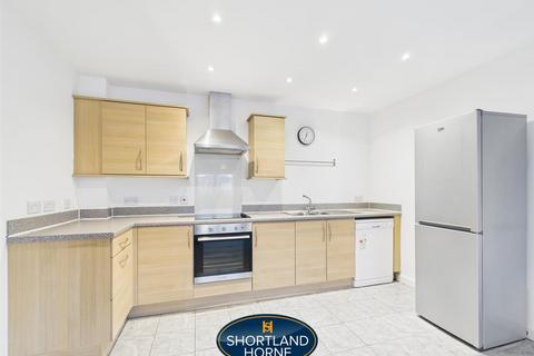 2 bedroom flat to rent, Gramercy Park, Coventry CV4