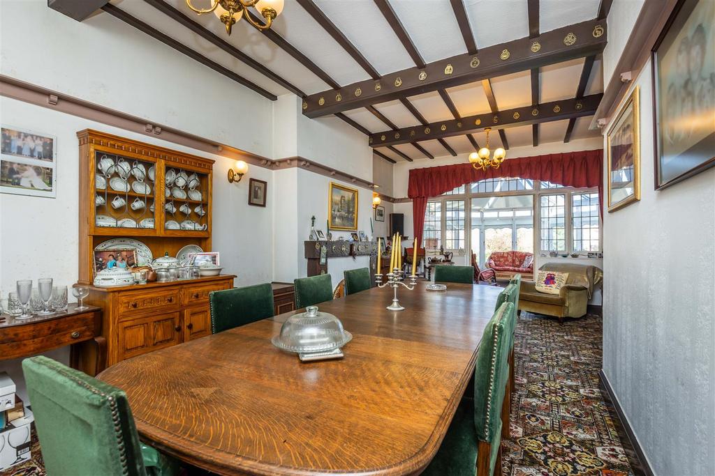 Northcote House, 45, Bingham Road Radcliffe-On-Tre