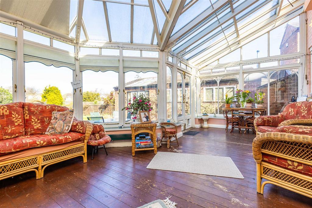 Northcote House, 45, Bingham Road Radcliffe-On-Tre