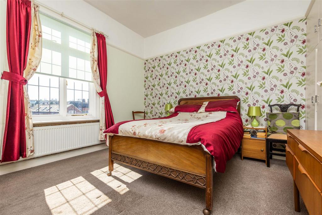 Northcote House, 45, Bingham Road Radcliffe-On-Tre