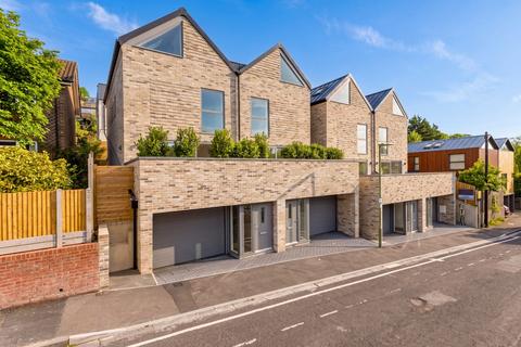 4 bedroom semi-detached house for sale, Dell Road, Winchester, Hampshire, SO23