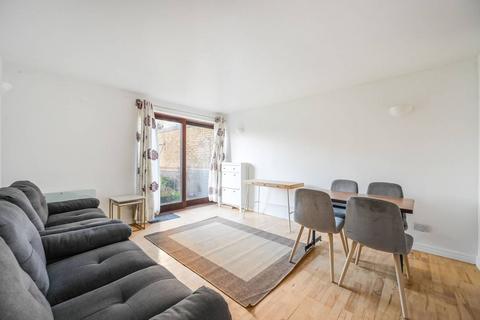 1 bedroom flat to rent, Gaselee Street, Canary Wharf, London, E14