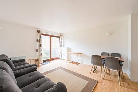 1 bedroom flat to rent, Gaselee Street, Canary Wharf, London, E14