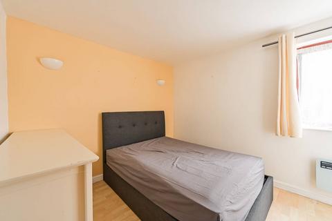 1 bedroom flat to rent, Gaselee Street, Canary Wharf, London, E14