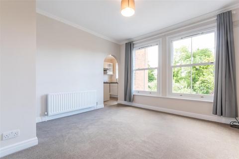 undefined, Oakdale Road, Weybridge