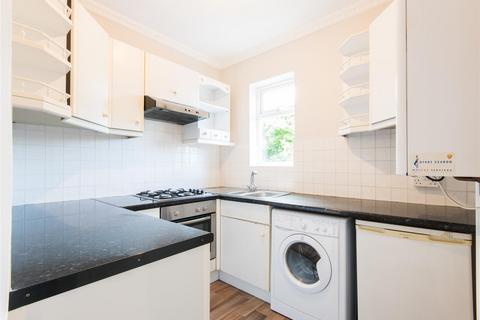 undefined, Oakdale Road, Weybridge