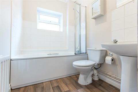 undefined, Oakdale Road, Weybridge