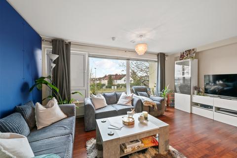2 bedroom apartment to rent, Elm Grove, London SW19