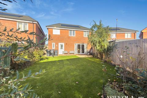 4 bedroom detached house for sale, Battalion Drive, B75 7DN B75