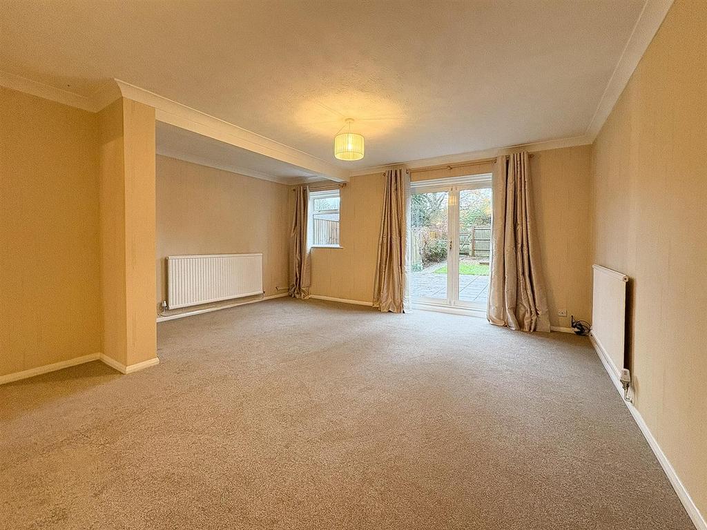 Living room.jpg
