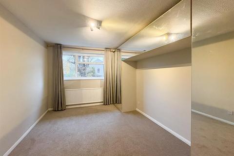 undefined, Cedar Close, Burgess Hill