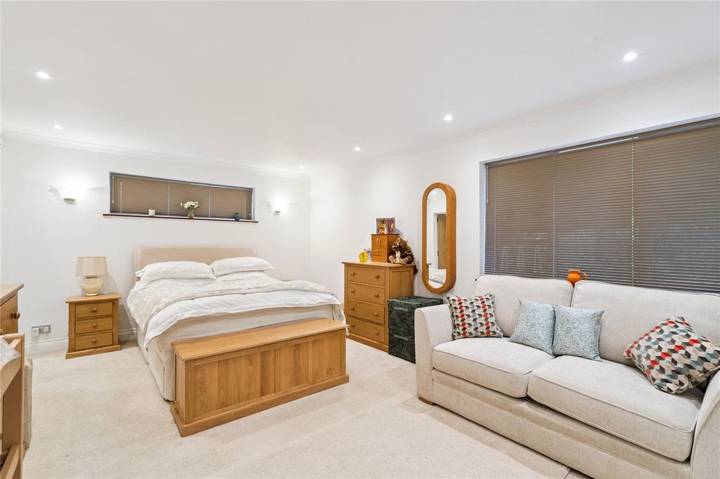 Principal Bedroom