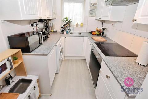 1 bedroom flat to rent, Poplar Grove, London