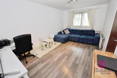 1 bedroom flat to rent, Poplar Grove, London