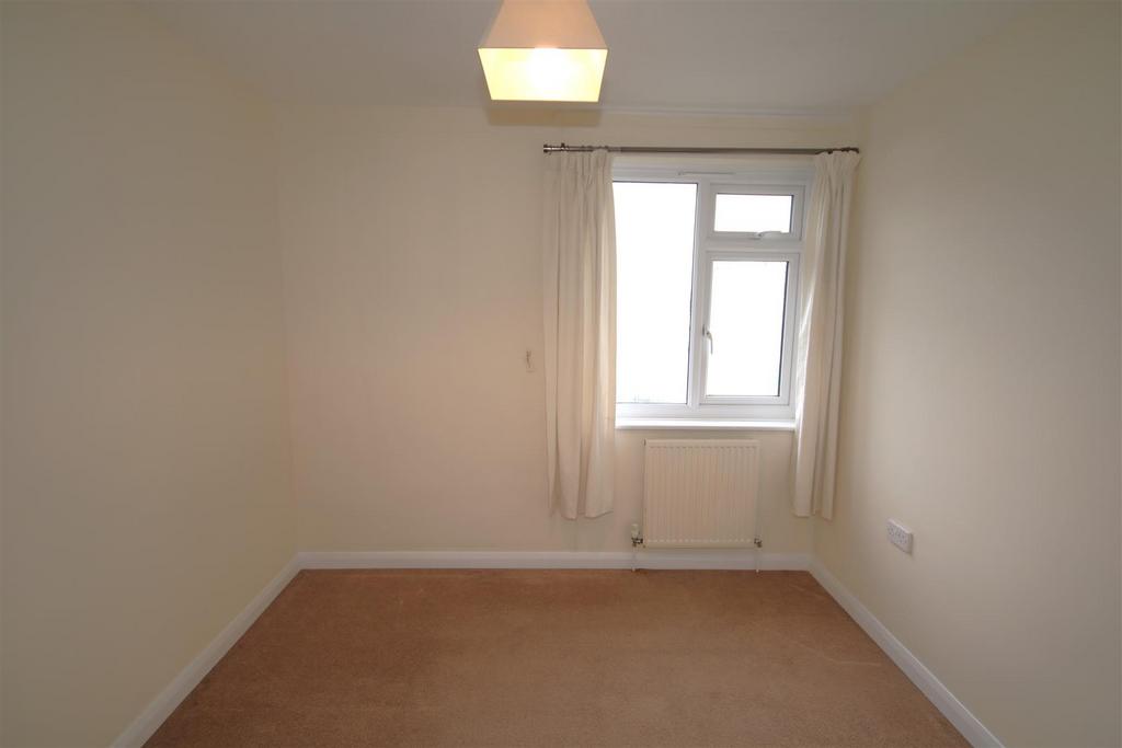 Bedroom 3a.JPG